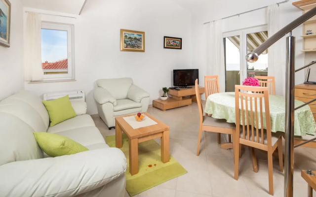 Apartments Leon