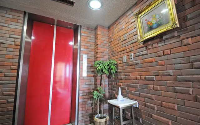 Tomikawa City Hotel
