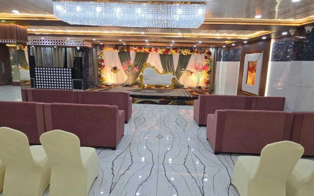 Hotel The Royal Knot