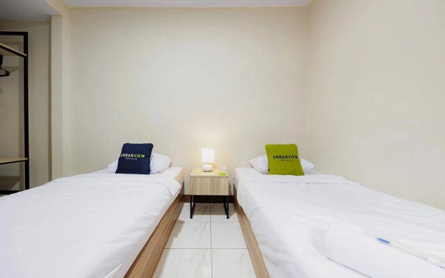 Urbanview Petukangan Mansion Jakarta