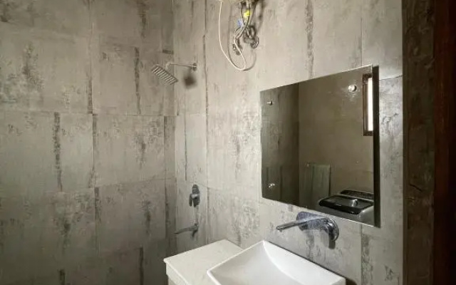 Basera