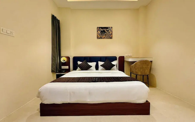 Hotel Mantri Ji