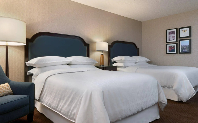 Sheraton Westport Plaza Hotel St. Louis
