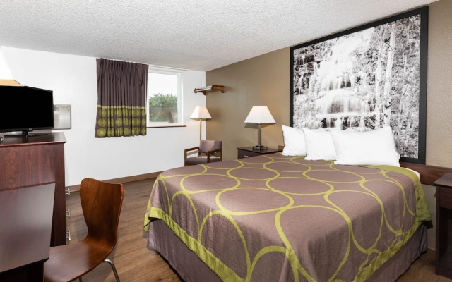 Super 8 Missoula/Brooks Street