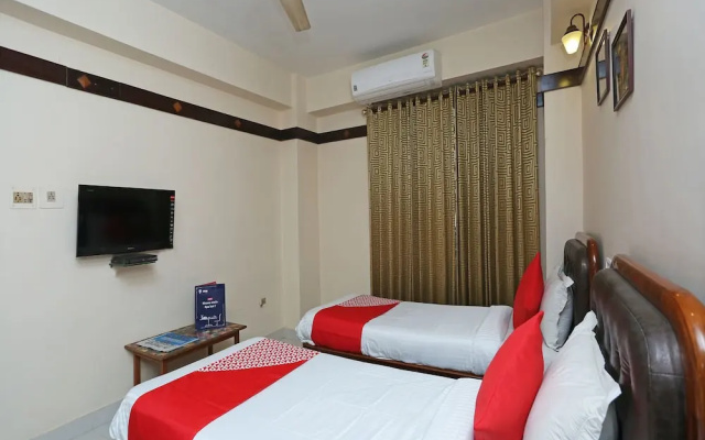 OYO 7838 Amrit Regency