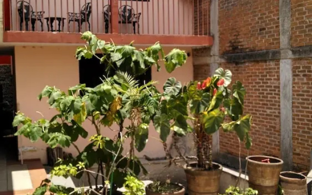 Posada De Santa Rosa Bed and Breakfast