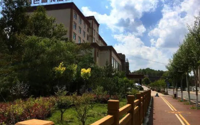 The Shang-pa Pureland Hotel