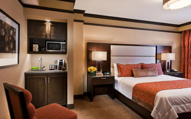The Pearl New York