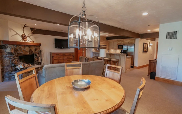 Luxury One Bedroom 1 Suite