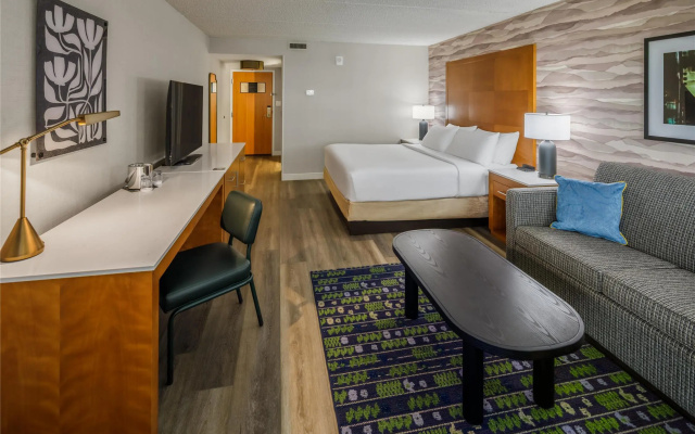 DoubleTree by Hilton Rochester