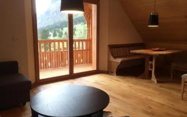 Hike & Bike Chalet
