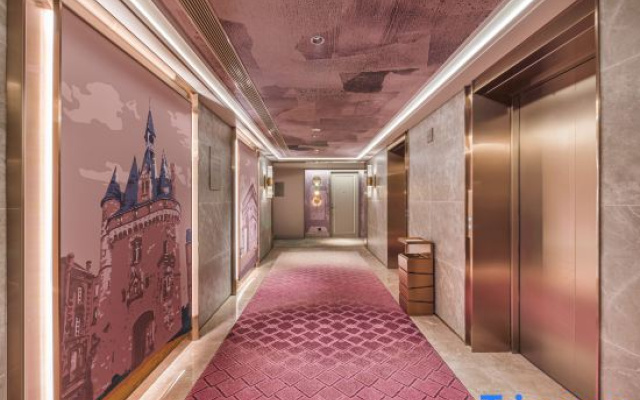 Mercure Jinandong Railway Station