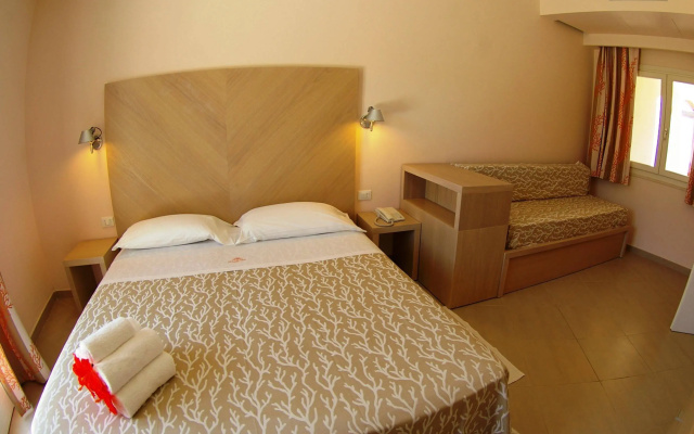 Villaggio Cala Di Volpe Hotel & Residence