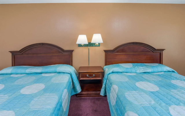 Knights Inn Kirksville