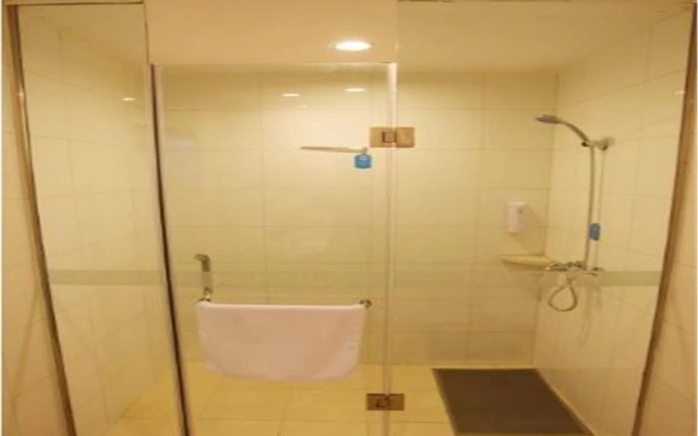 Hanting Hotel (Qingdao Development Zone Xiangjiang Road)