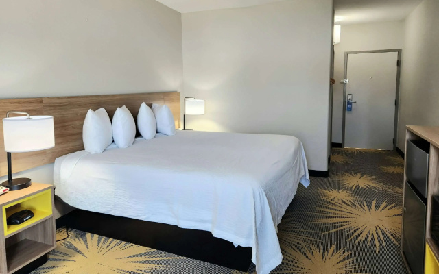 Days Inn by Wyndham LaPlace- New Orleans