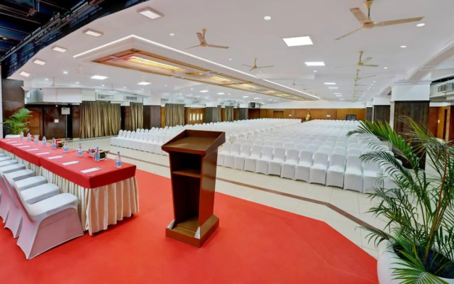 Manpho Bell Hotel & Convention Centre