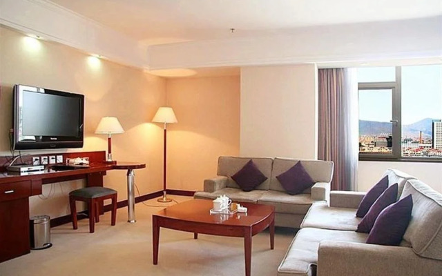 Tian He International Hotel