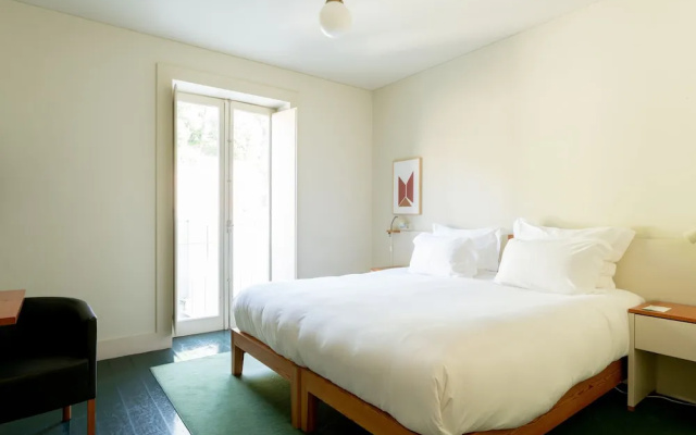 Duas Portas Townhouse