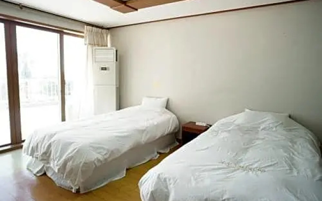 Big Ssum Hostel