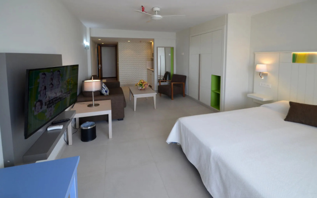 Veril Playa Apartments