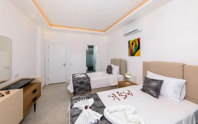 Villa Taha in Kas With 3 Bedrooms and 3 Bathrooms