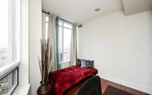 Sarkar Suites - 330 Burnhamthorpe Road