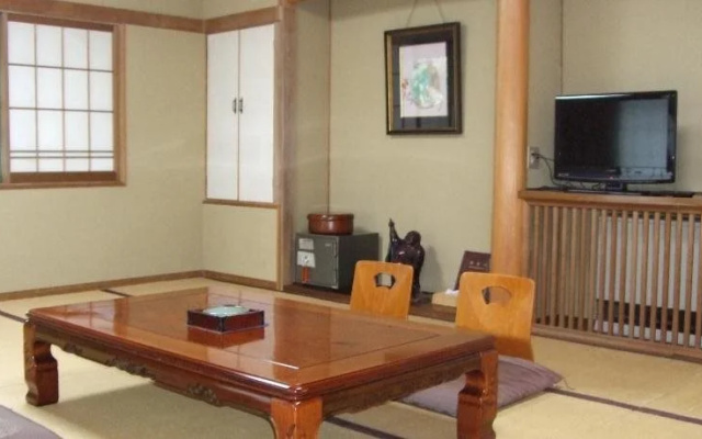 Marunaka Ryokan