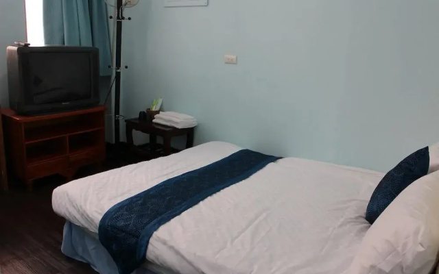 Wm & S - Hostel