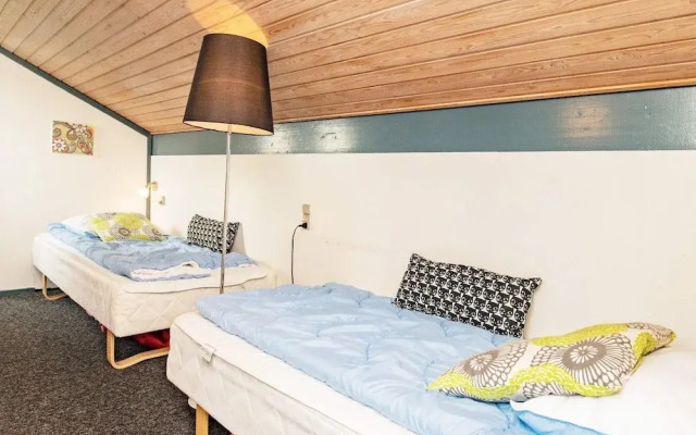 4 Person Holiday Home in Vaeggerlose