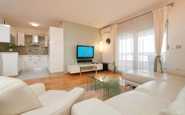 Apartment Tramontana with sea view