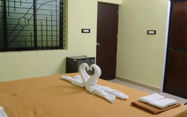 Lalit Royal guest house