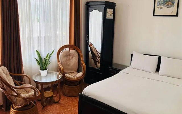 Hà Vân Hotel