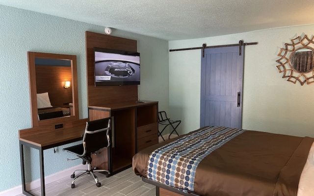 Regal Inn