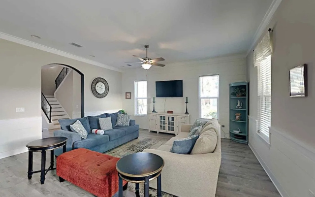 Sunshine Vacation Home by Southern Vacation Rentals