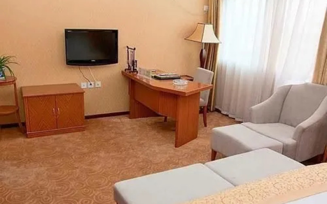 Triumph Power Hotel