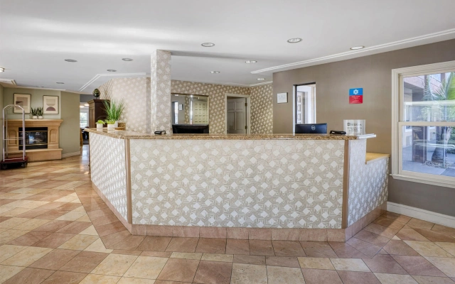 SureStay Plus Hotel by Best Western Mountain View