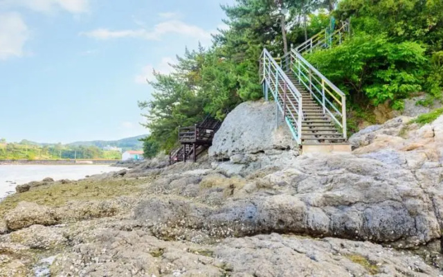 Tongyeong Hani Spa Pension