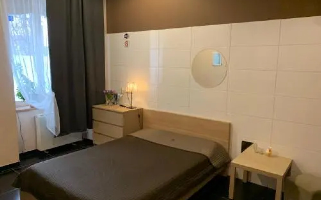 Appena Hostel  Apartments
