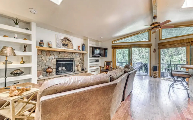18 Mi to Ski Apache - Ruidoso Home Fit for Family!