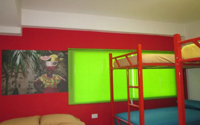 Hostal Caracoles