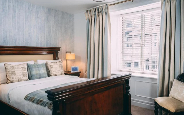 Blue Haven Hotel