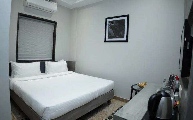 Express11 Hotel