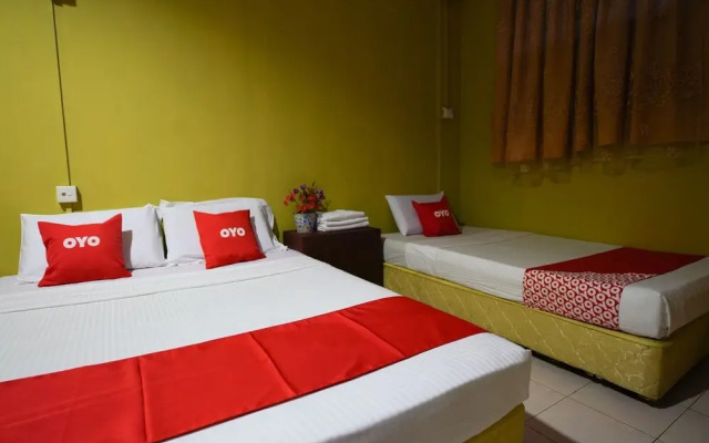 OYO 89482 Hotel Casero Inn