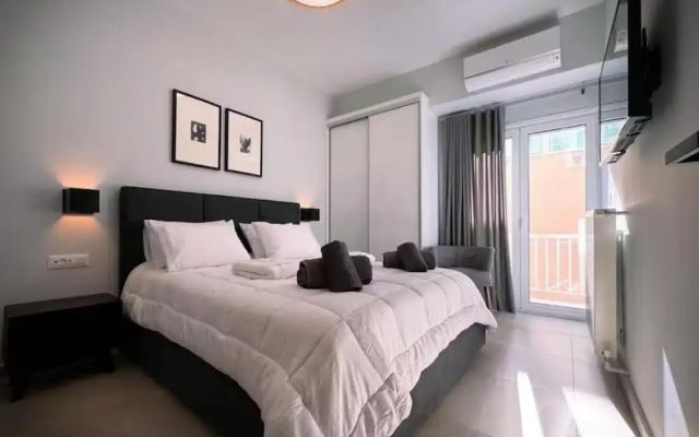 Elegant VIP Apartment - Athens Town