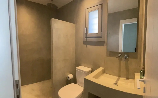 Villa Veneterra-pool-seaview-conciergeservices
