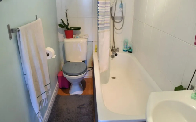 1 Bedroom Flat On Caledonian Road