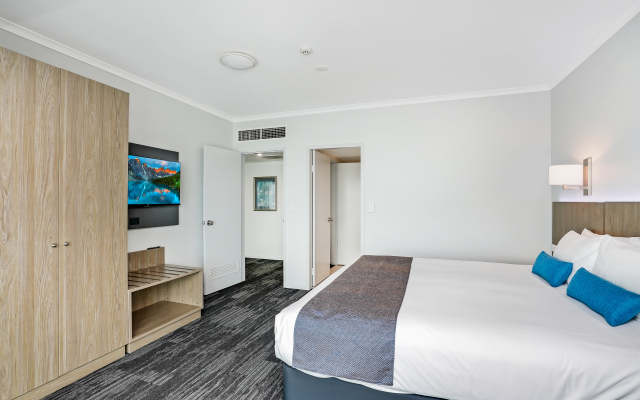 Cairns Sheridan Hotel