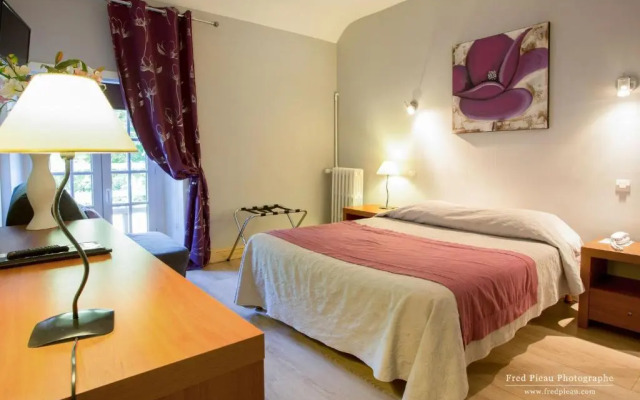 Logis Hostellerie Du Vieux Moulin
