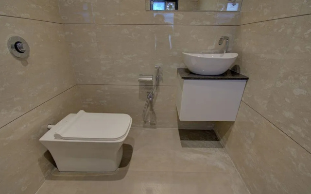 Hotel Amisha International